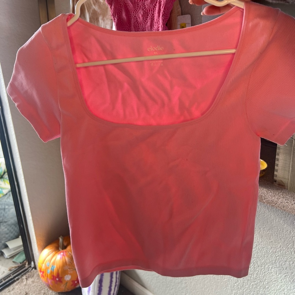 Elodie Pink Fitted Blouse with Short Sleeves